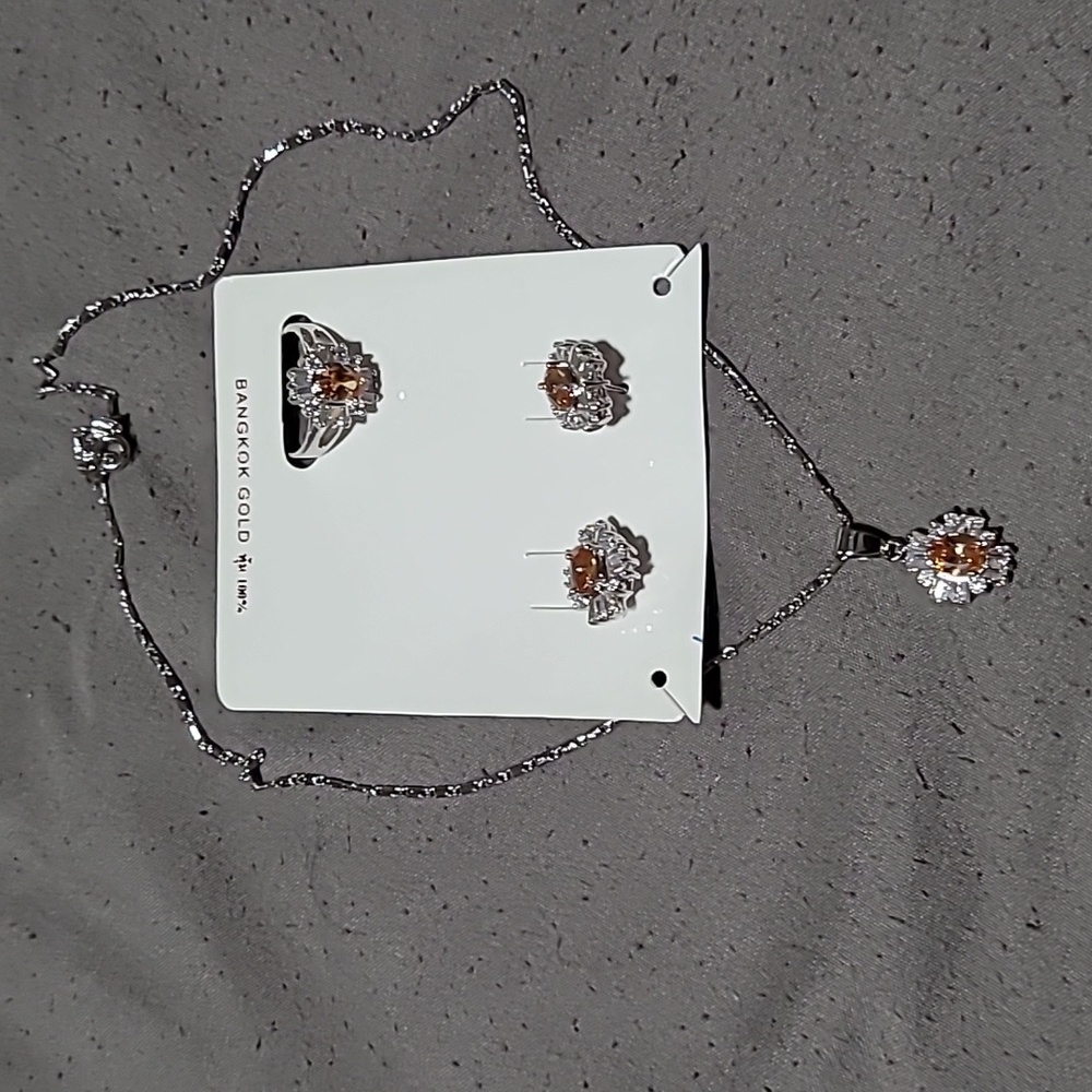 Jewelry set